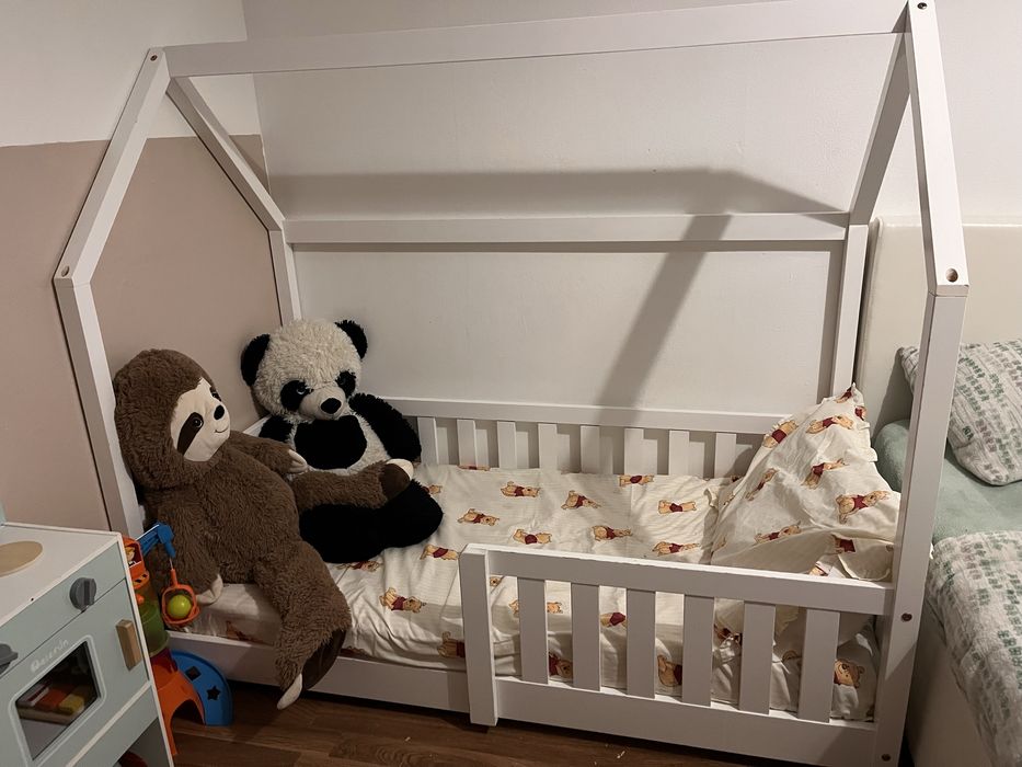 Cama de crianca  com colchao