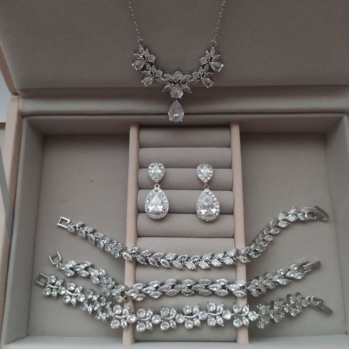 Srebrny komplet ślubny naszyjnik kolczyki bransoletka