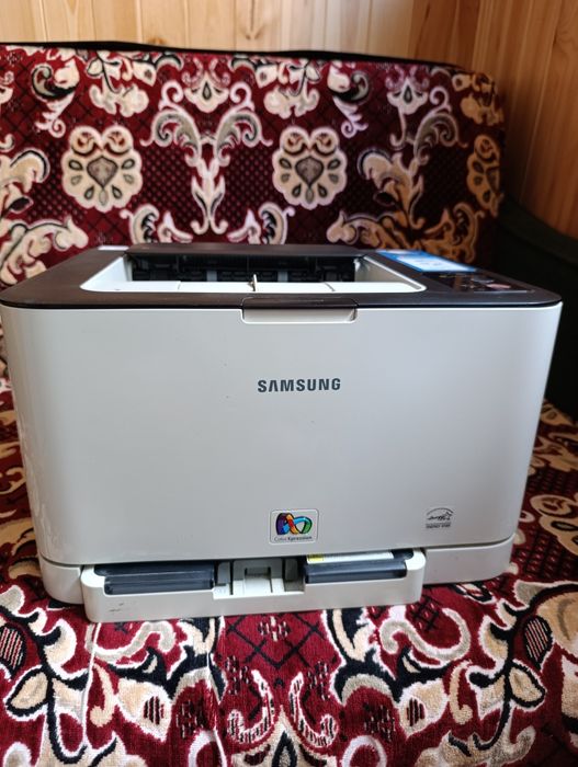 Лазерний принтер SAMSUNG CLP-320.