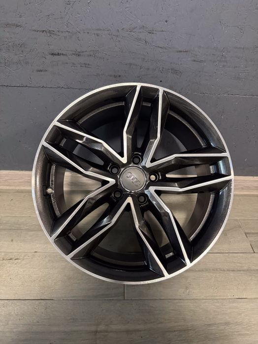 Диски Audi R18 5*112 8j ET45