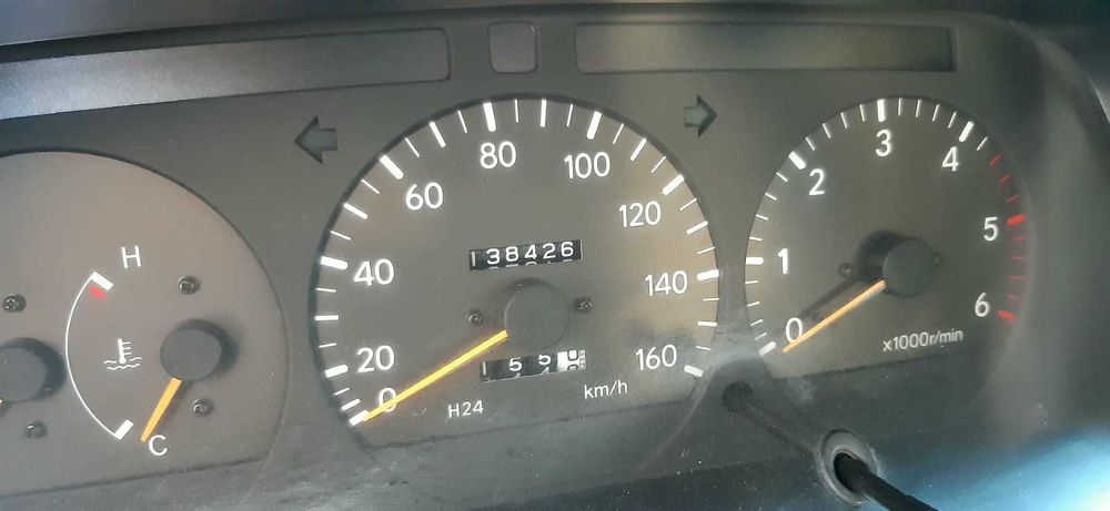 Toyota Hiace de 9 Lugares Excelente