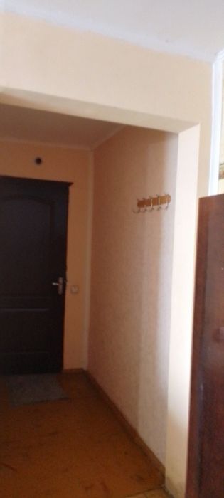 Оренда двох кімнатноі квартири біля СВ