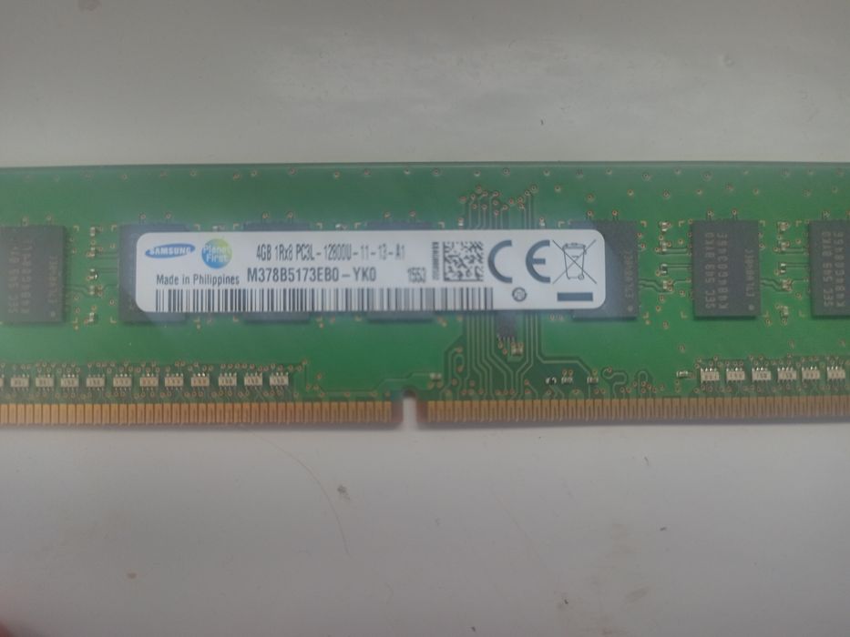 Оперативна пам'ять 4гбх2 DDR3 1600МГц