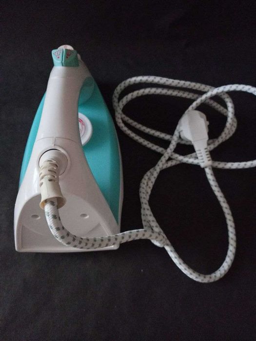 Нова праска TEFAL з антипригарним покриття