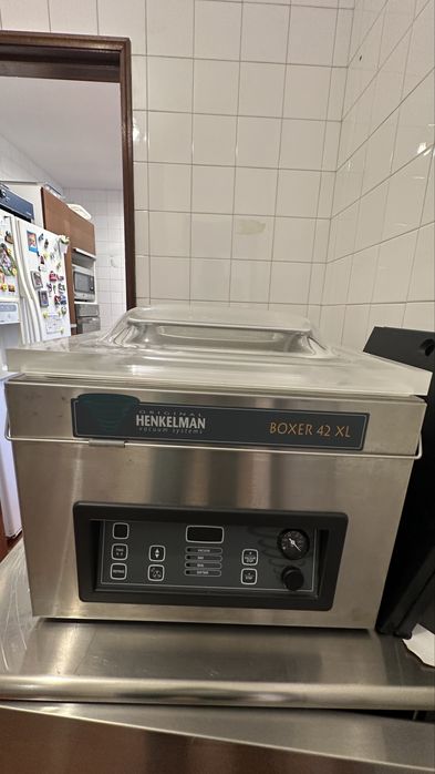 Maquina de vacuo profissional alemã Henkelman muito bom estado150015