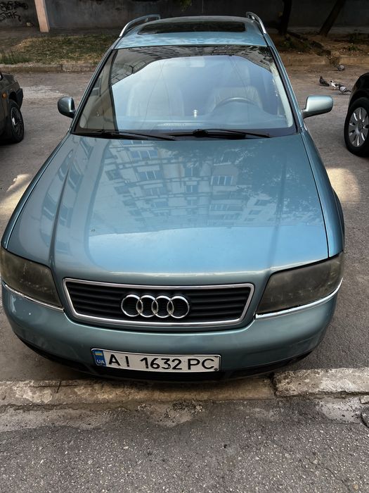 Ауді А6 універсал 2.5