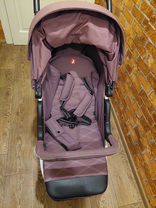 Дитяча коляска Carrello Quattro