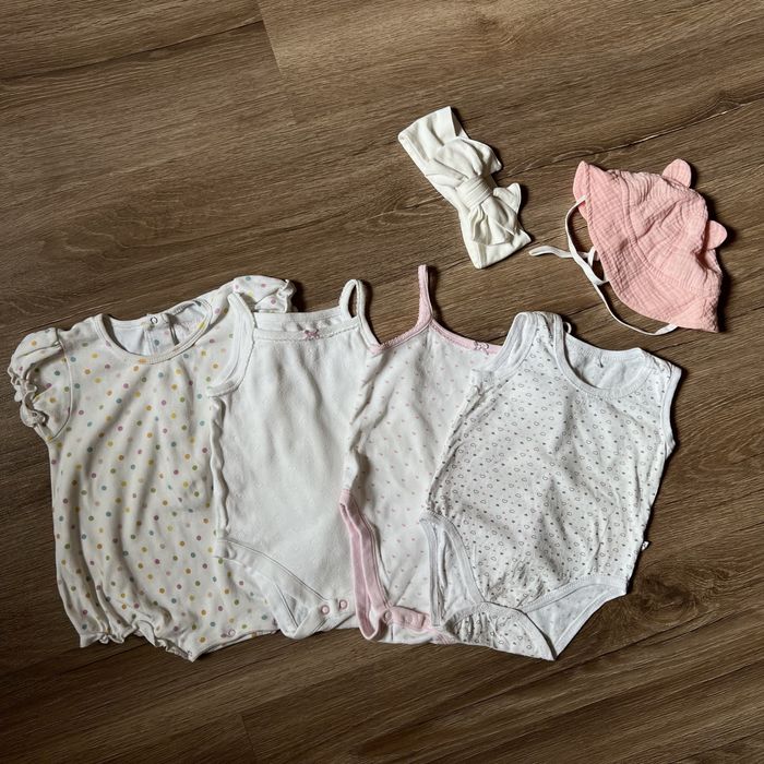 Одяг для дівчинки