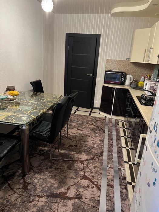 Продам 3 х кімнатну квартиру з індивідуальним опаленням