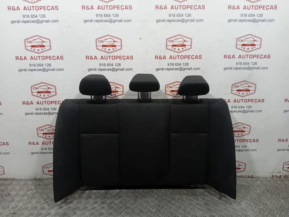 Conjunto de Bancos Mercedes Class C W204 Sedan Tecido Original