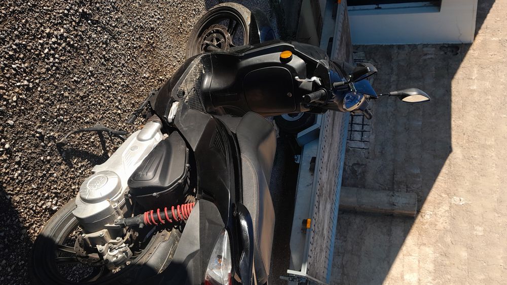 Scooter Symphony  a venda