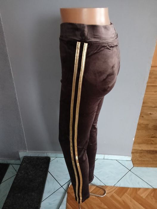 Spodnie welurowe z lampasami