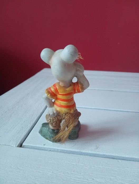 Figurka ceramiczna mysz