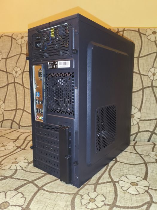 Komputer Natec 8 giga ram ddr4