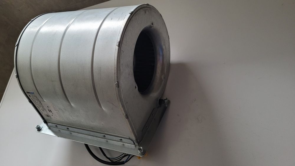 Wentylator EBM Papst D2E146-AP50 / D2E146-AP47