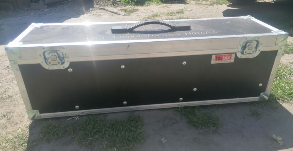 Цепная пила на акомуляторе 18V с пультом д/у