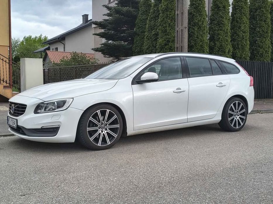 Volvo V60 Volov V60 2014, 5 cylindrów, automat 218k przebiegu, prywatny