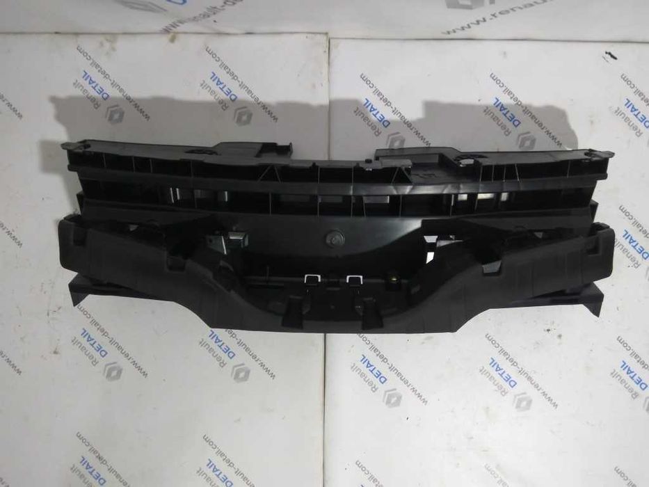 Кронштейн ришітки підрешотнік Renault Kangoo рено канго 2008-2020
