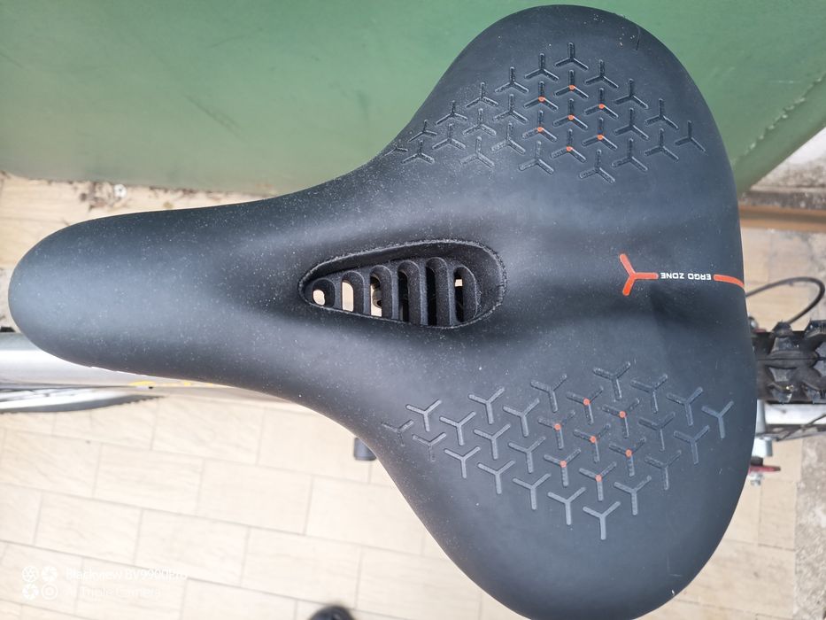 Bicicleta está quase nova acredite não é de luxo mas também não custa caro
