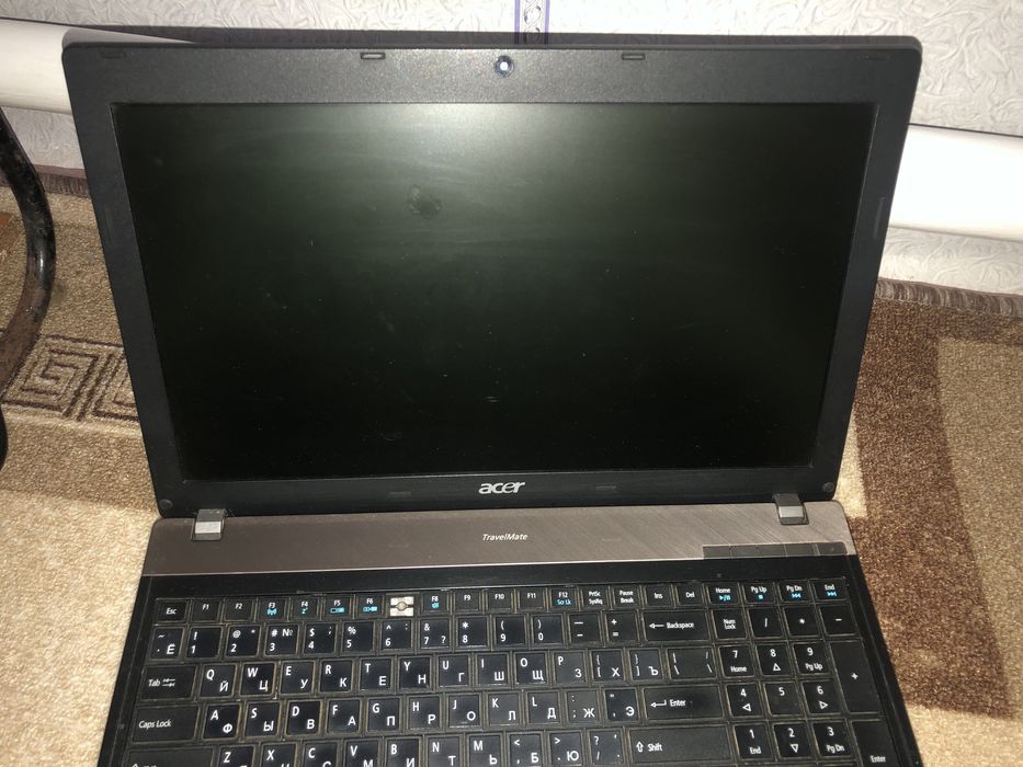 Ноутбук Acer TravelMate 8573 робочий для навчання, офісу, інтернету
