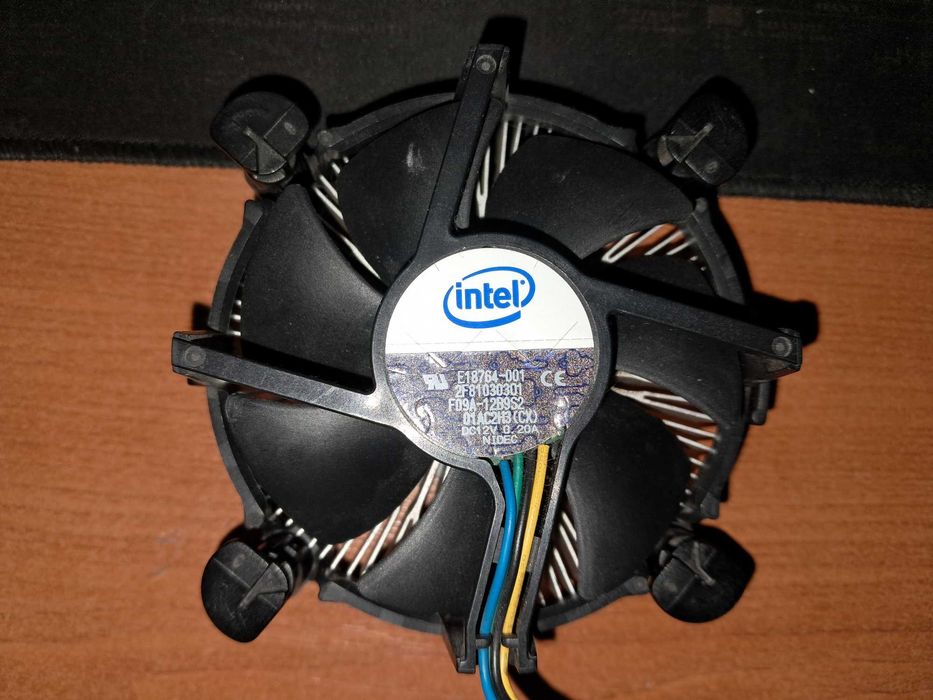 Охлаждения процессора LGA 775 2шт. б/у. цена от 80грн.