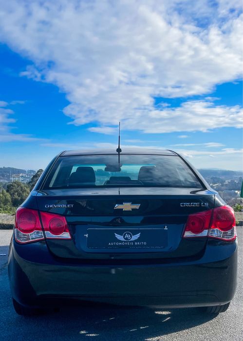 Chevrolet Cruze 1.6 Aceitamos Retomas/CPLP