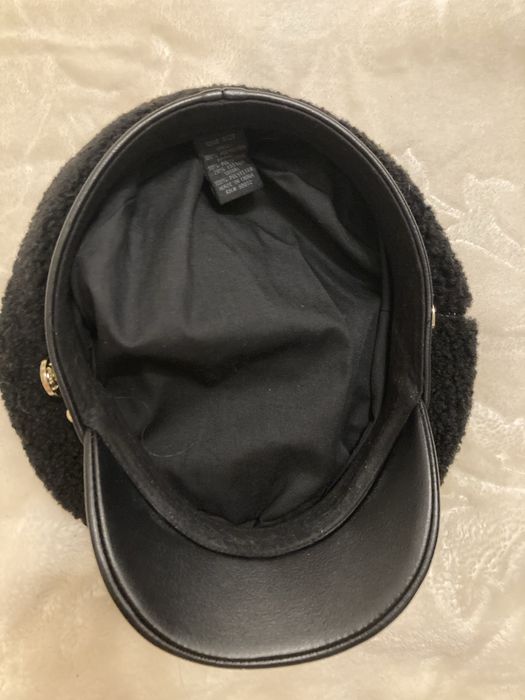 Kaszkiet zimowy czapka z daszkiem łańcuchem steve madden 56 cm