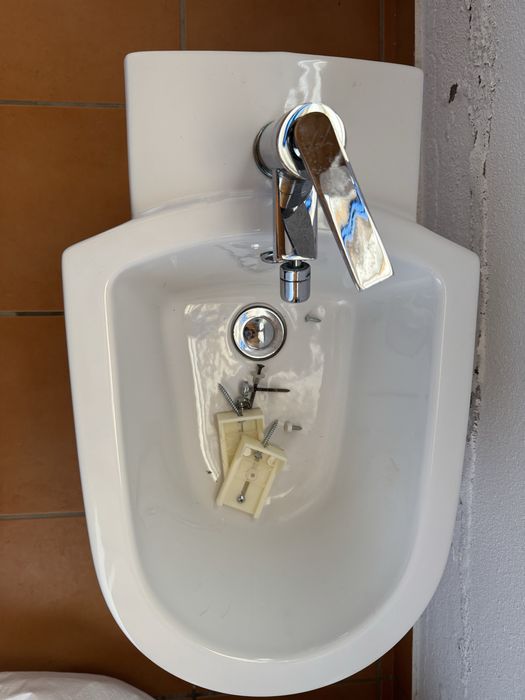 NOVO - Bidé SANINDUSA compacto de ceramica tradicional branco