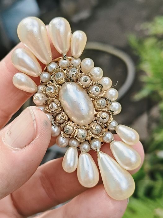 Жемчуг искусственный Брошь жемчужная Бижутерия старинная