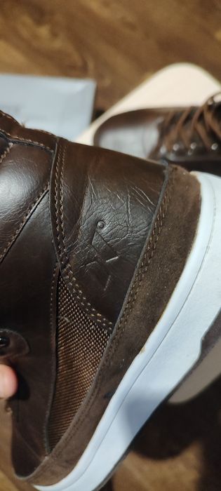 Чоловічі зимові ботинки кросівки