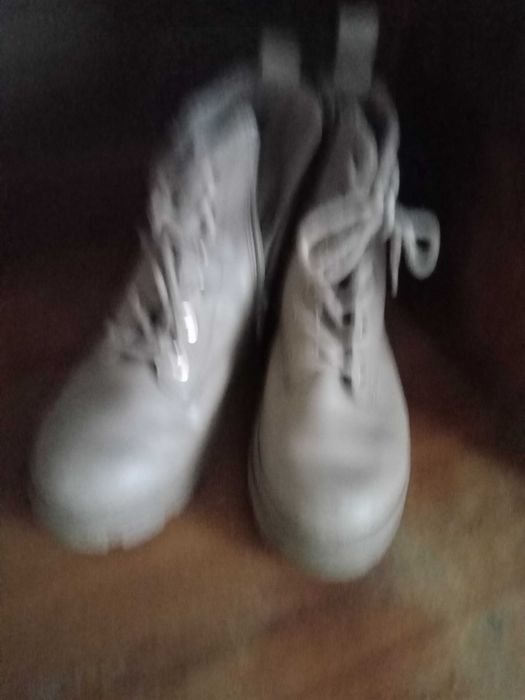 зимове взуття для дівчинки