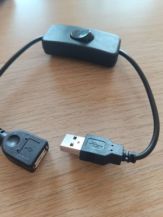 Kabel USB z wyłączeniem