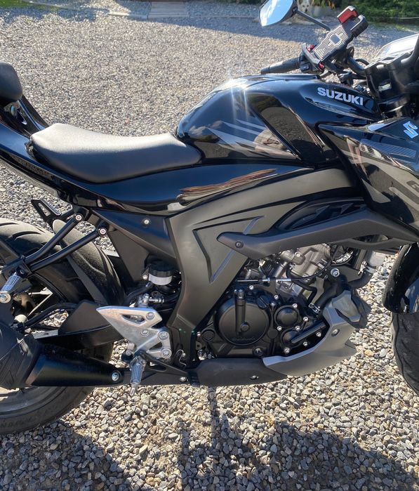 Motocykl SUZUKI GSX-S125