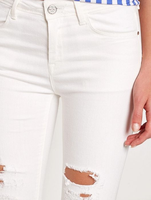 Джинсы рваные женские новые