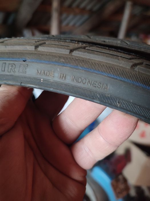 Скати на дорожний велосипед Індонезія