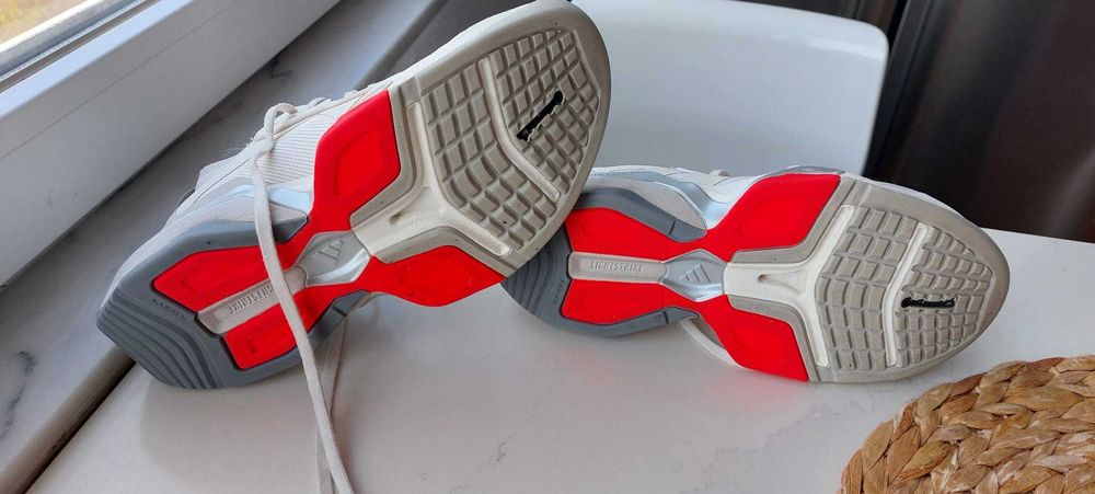 Ténis Adidas Rapidmove ADV 2 Bege Mulher Número 40