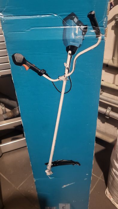 kosa podkaszarka elektryczna Makita DUR369AZ 2x 18v 36v