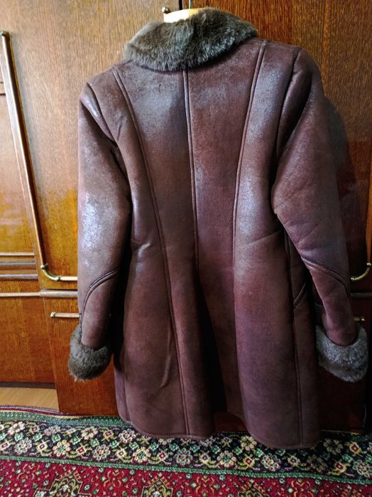 Продаж дублянку жіночу,стан як нова