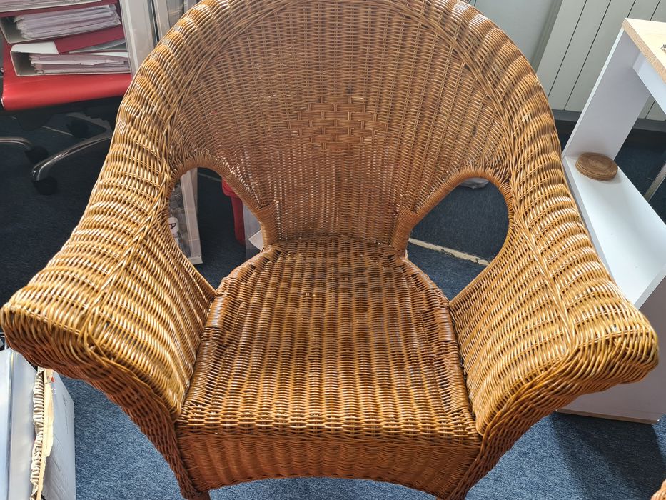 komplet mebli wiklinowych