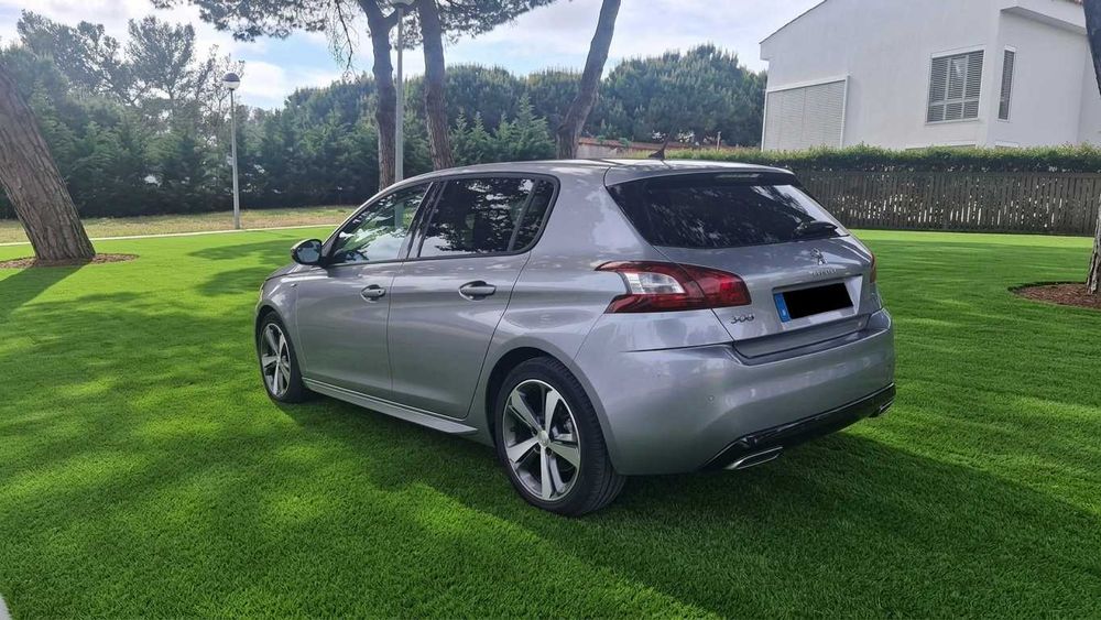 Peugeot 308 1.2 Puretech — photo 3