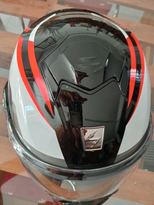 Capacete modular Scorpion