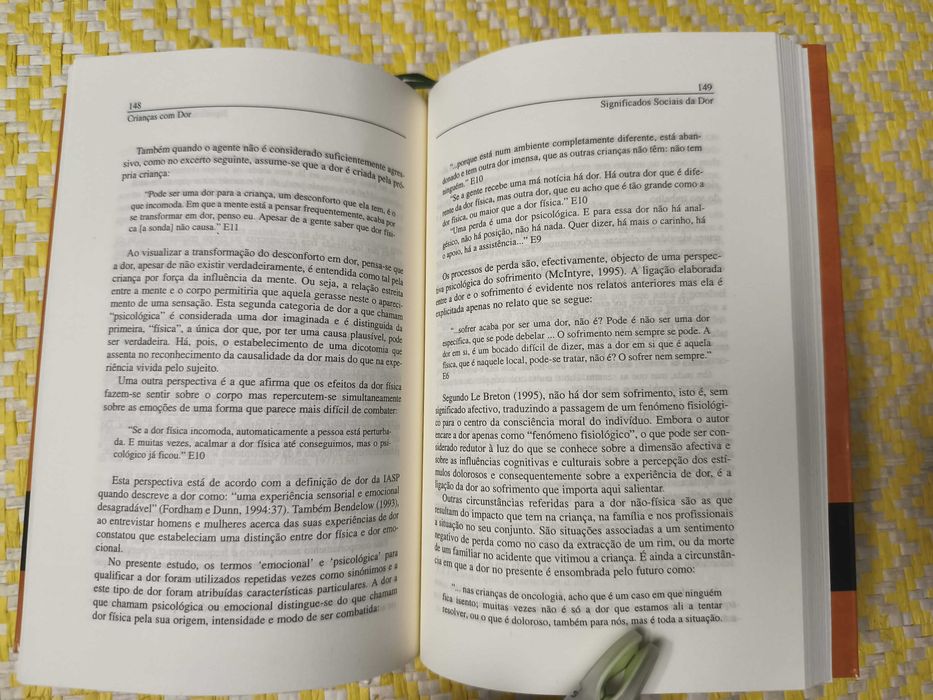 Crianças com dor – 
Anada Fernandes