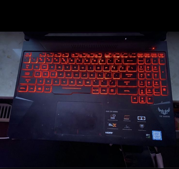 Laptop asus (cena do negocjacji)