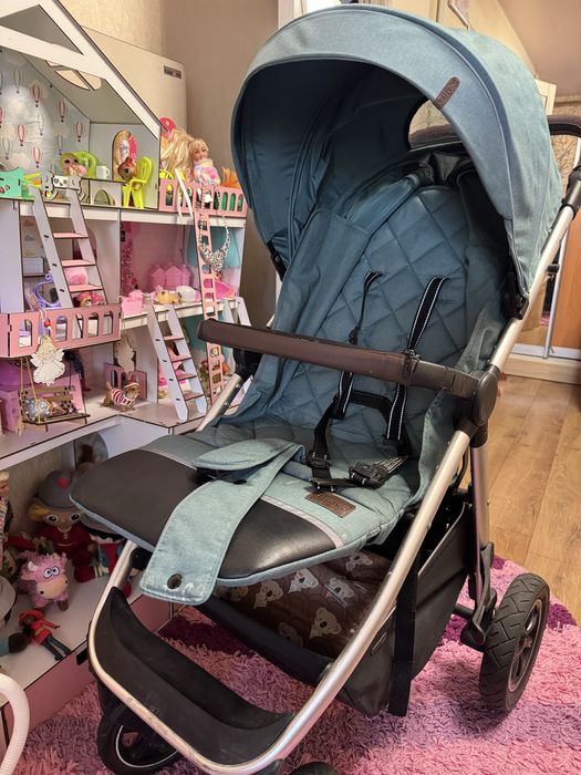 Коляска bravo на надувних колесах