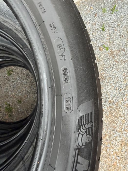 Шини Michelin літня 285/40/21