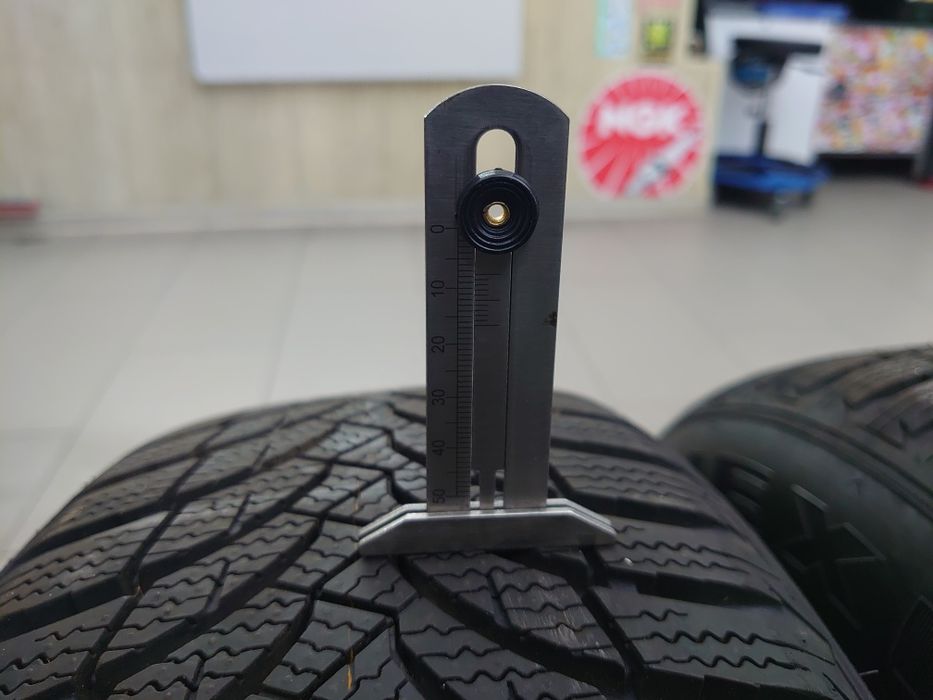 Opony zimowe Nexen Winguard 195/60 R15 2szt