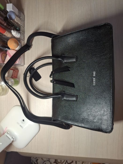 Сумка  женская черная кожа  замша натуральная  средний размер