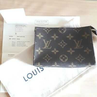 ORIGINAL Toiletry Pouch 15 Louis Vuitton - VALOR NÂO NEGOCIÁVEL
