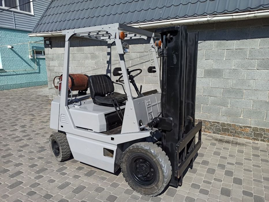 Газовый погрузчик TCM FG 20 N2