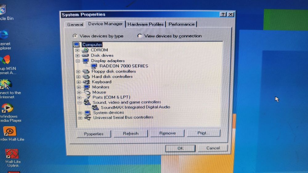 Computador Compaq retro